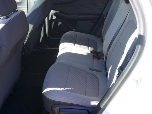 Used 2021 Ford Escape SE image 21