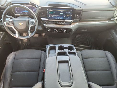 Used 2024 Chevrolet Silverado 1500 LT AWD/4WD image 19