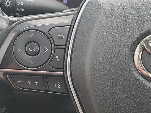 Used 2019 Toyota Camry XSE FWD image 22