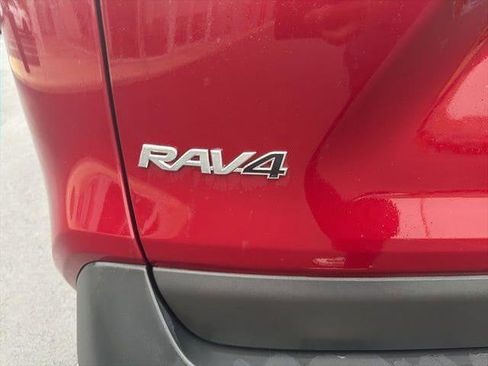Certified 2021 Toyota RAV4 Limited AWD/4WD image 10