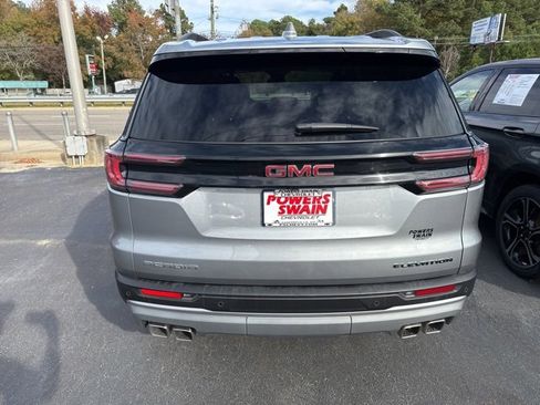 Used 2025 GMC Acadia Elevation image 4