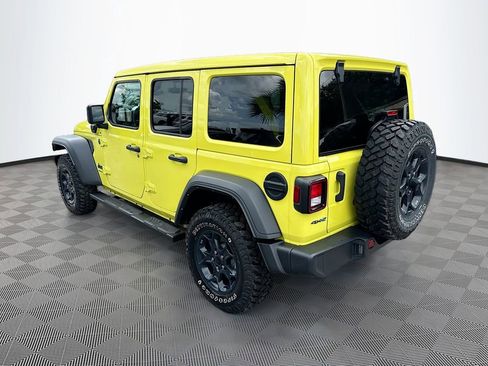 Used 2023 Jeep Wrangler Unlimited w/ Sun & Screen Package AWD/4WD image 8