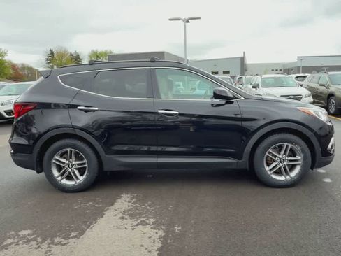 Used 2017 Hyundai Santa Fe Sport AWD/4WD image 9