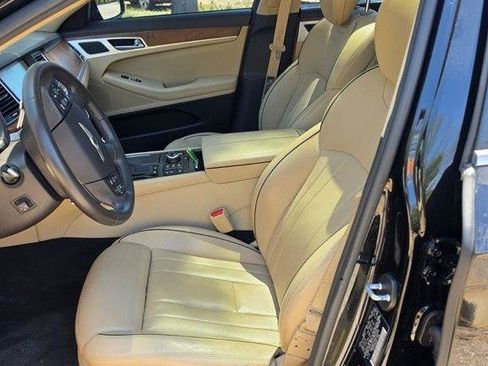 Used 2017 Genesis G80 5.0 Ultimate RWD image 5