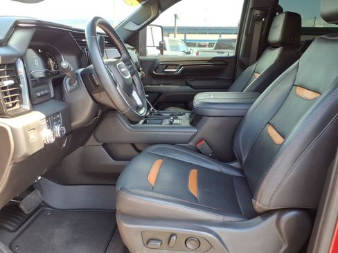 Used 2024 GMC Sierra 2500 AT4 w/ AT4 Premium Plus Package AWD/4WD image 22