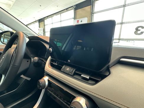 New 2025 Toyota RAV4 Limited image 13