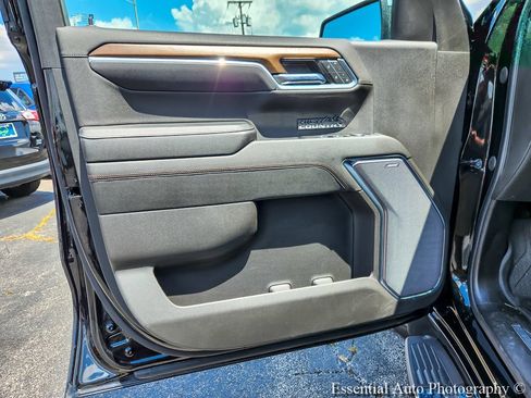 Certified 2023 Chevrolet Silverado 1500 High Country w/ High Country Premium Package AWD/4WD image 18