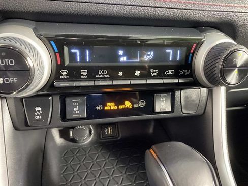 Used 2024 Toyota RAV4 SE AWD/4WD image 20