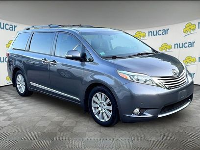 Certified 2017 Toyota Sienna Limited Premium w/ Preferred Accessory Package