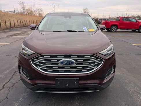 Used 2019 Ford Edge Titanium w/ Cold Weather Package AWD/4WD image 2