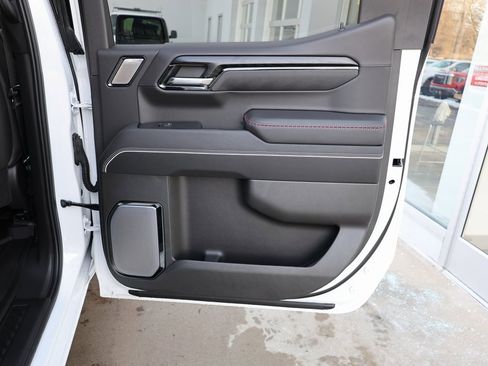 New 2025 GMC Sierra 1500 AT4X image 40