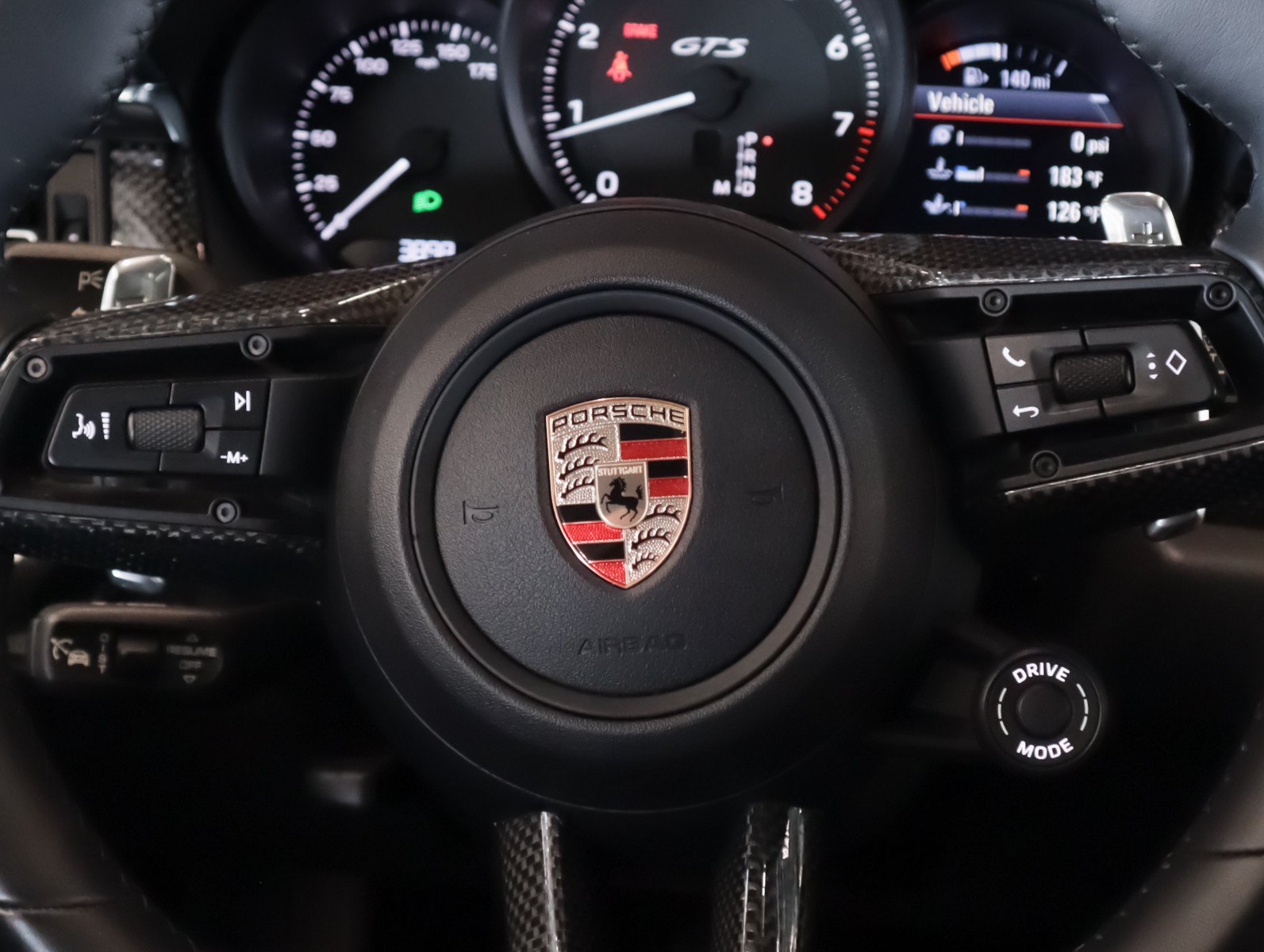 Certified 2025 Porsche Macan GTS AWD/4WD image 16