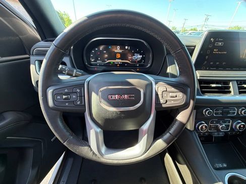 Used 2022 GMC Yukon SLT w/ SLT Premium Package AWD/4WD image 14