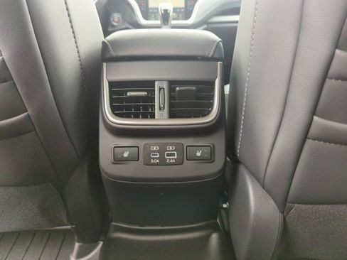 Used 2025 Subaru Outback Limited XT image 31