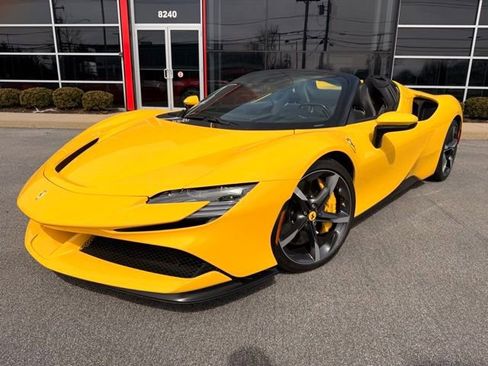 Used 2022 Ferrari SF90 Spider AWD/4WD image 15