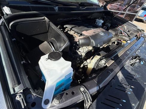 Used 2016 Toyota Tundra SR5 w/ TRD Off Road Package image 22
