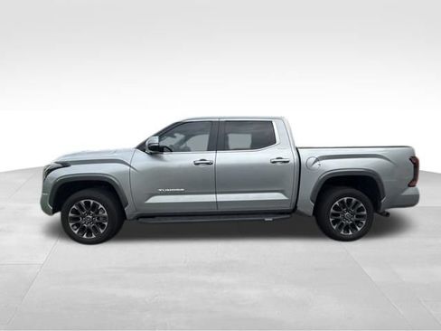 Used 2024 Toyota Tundra Limited AWD/4WD image 2