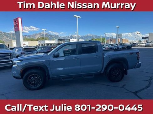 Used 2023 Nissan Frontier PRO-4X w/ Pro-4X Premium Package AWD/4WD image 7