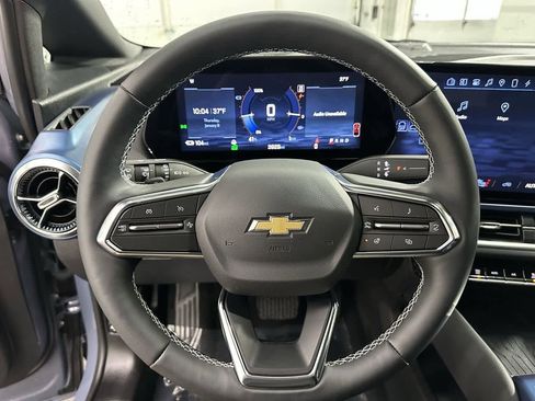 Used 2024 Chevrolet Equinox EV LT w/ LPO, Blackout Package image 15