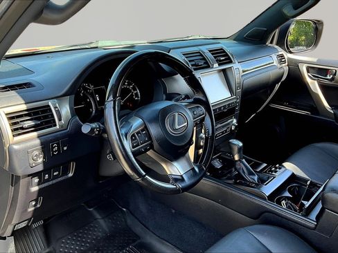 Used 2020 Lexus GX 460 Premium AWD/4WD image 16