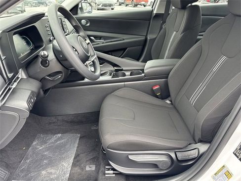 New 2026 Hyundai Elantra Blue image 9
