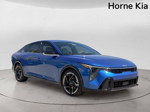 New 2026 Kia K4 GT-Line Turbo FWD image 2