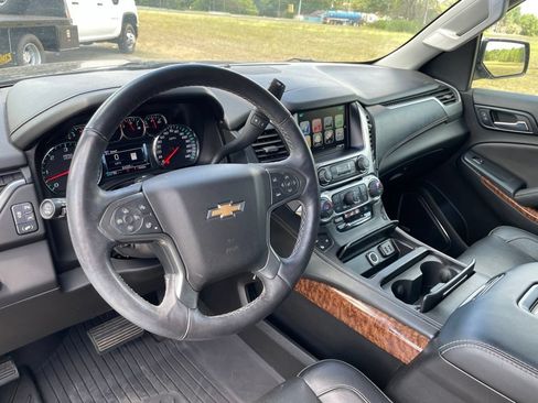 Used 2017 Chevrolet Tahoe Premier AWD/4WD image 29