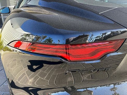 Used 2022 Jaguar F-TYPE Coupe image 27