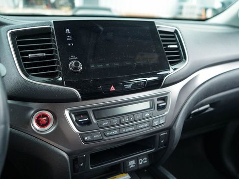 Used 2021 Honda Pilot Special Edition image 8