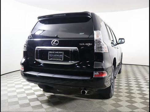 Certified 2023 Lexus GX 460 Premium AWD/4WD image 5
