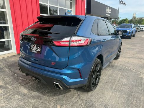 Used 2019 Ford Edge ST w/ Equipment Group 401A AWD/4WD image 7