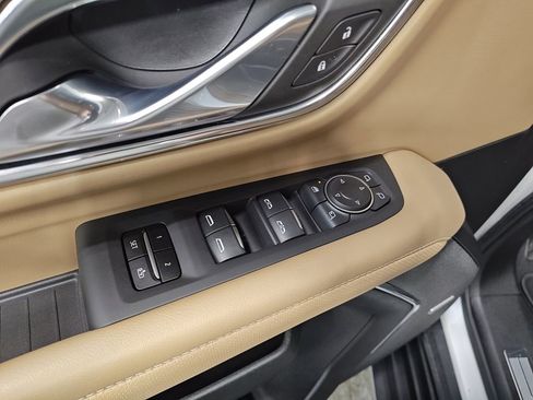 Used 2023 Chevrolet Tahoe Premier w/ Premium Package 2 image 20