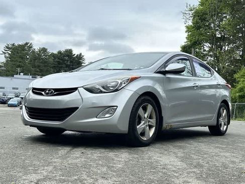 Used 2013 Hyundai Elantra GLS w/ Preferred Pkg FWD image 17