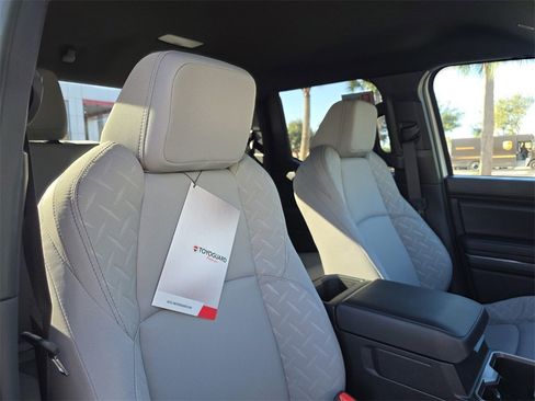 New 2026 Toyota Tacoma SR5 image 15