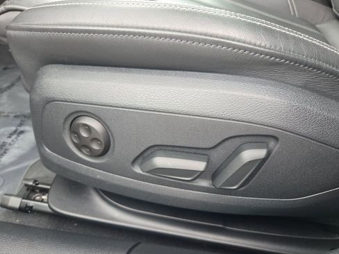 Used 2023 Audi A4 2.0T Premium Plus w/ Premium Plus Package AWD/4WD image 20