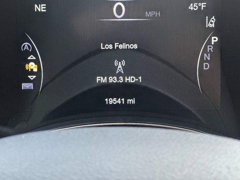 Used 2020 Jeep Grand Cherokee High Altitude image 28