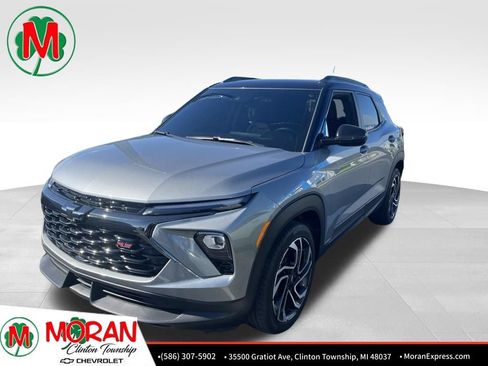 Used 2024 Chevrolet TrailBlazer RS w/ Convenience Package FWD image 1