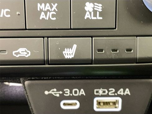 New 2026 Subaru Outback Limited XT image 23