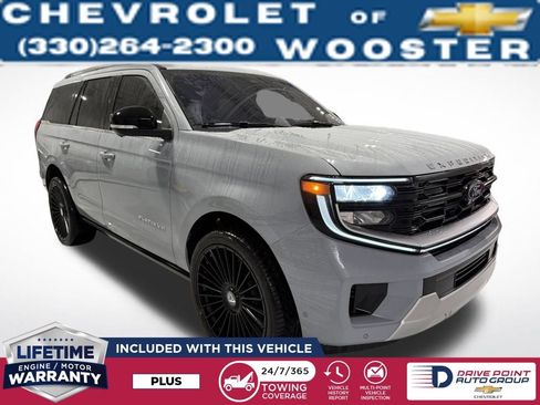 Used 2025 Ford Expedition Platinum w/ Driver's Package image 8