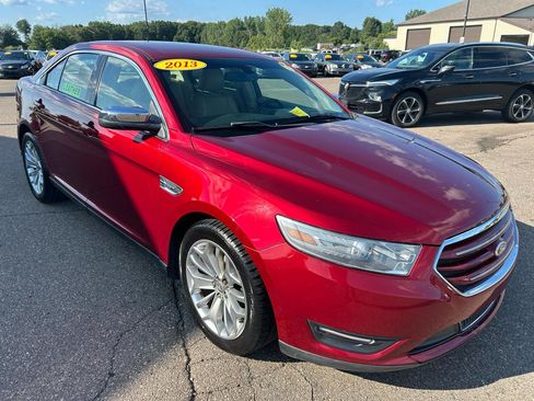 Used 2013 Ford Taurus Limited FWD image 3