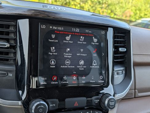 Used 2020 RAM 1500 Laramie AWD/4WD image 22