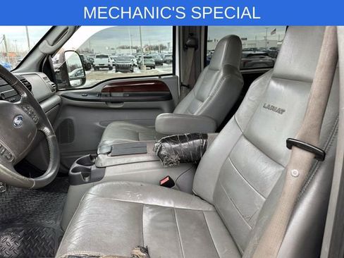 Used 2006 Ford F350 XLT image 16