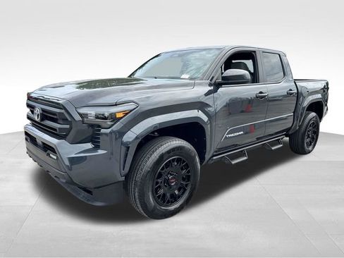 Used 2025 Toyota Tacoma SR5 RWD image 6