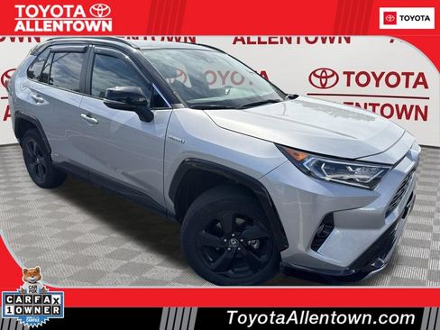 Used 2021 Toyota RAV4 XSE AWD/4WD image 1
