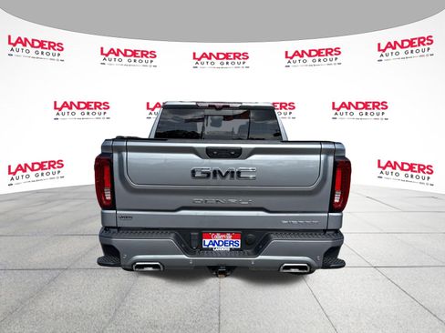 Used 2023 GMC Sierra 1500 Denali Ultimate AWD/4WD image 4