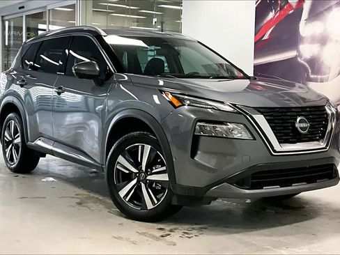 Used 2023 Nissan Rogue SL image 19