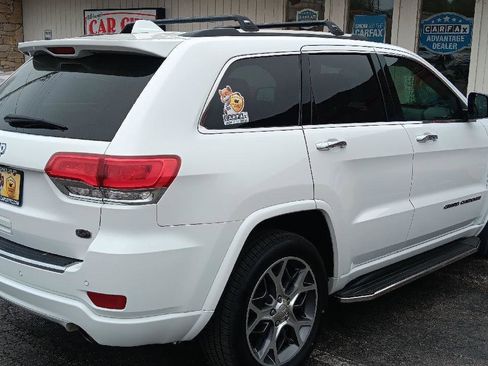 Used 2020 Jeep Grand Cherokee Overland image 29