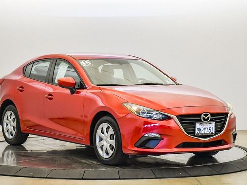 Used 2015 MAZDA MAZDA3 i Sport image 6