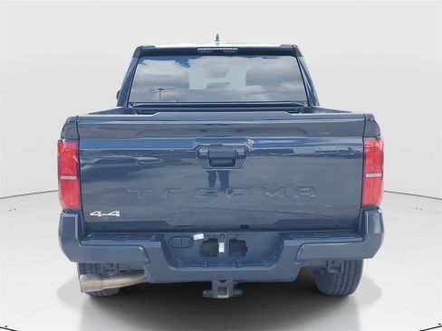 Used 2025 Toyota Tacoma SR5 image 6