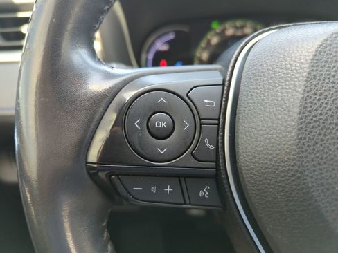 Used 2020 Toyota RAV4 XSE w/ XSE Grade Weather Package image 20